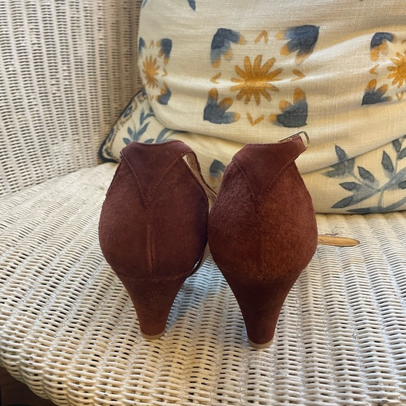 1970s Nina brown suede wedge heels - 9.5 - Picture 3 of 4